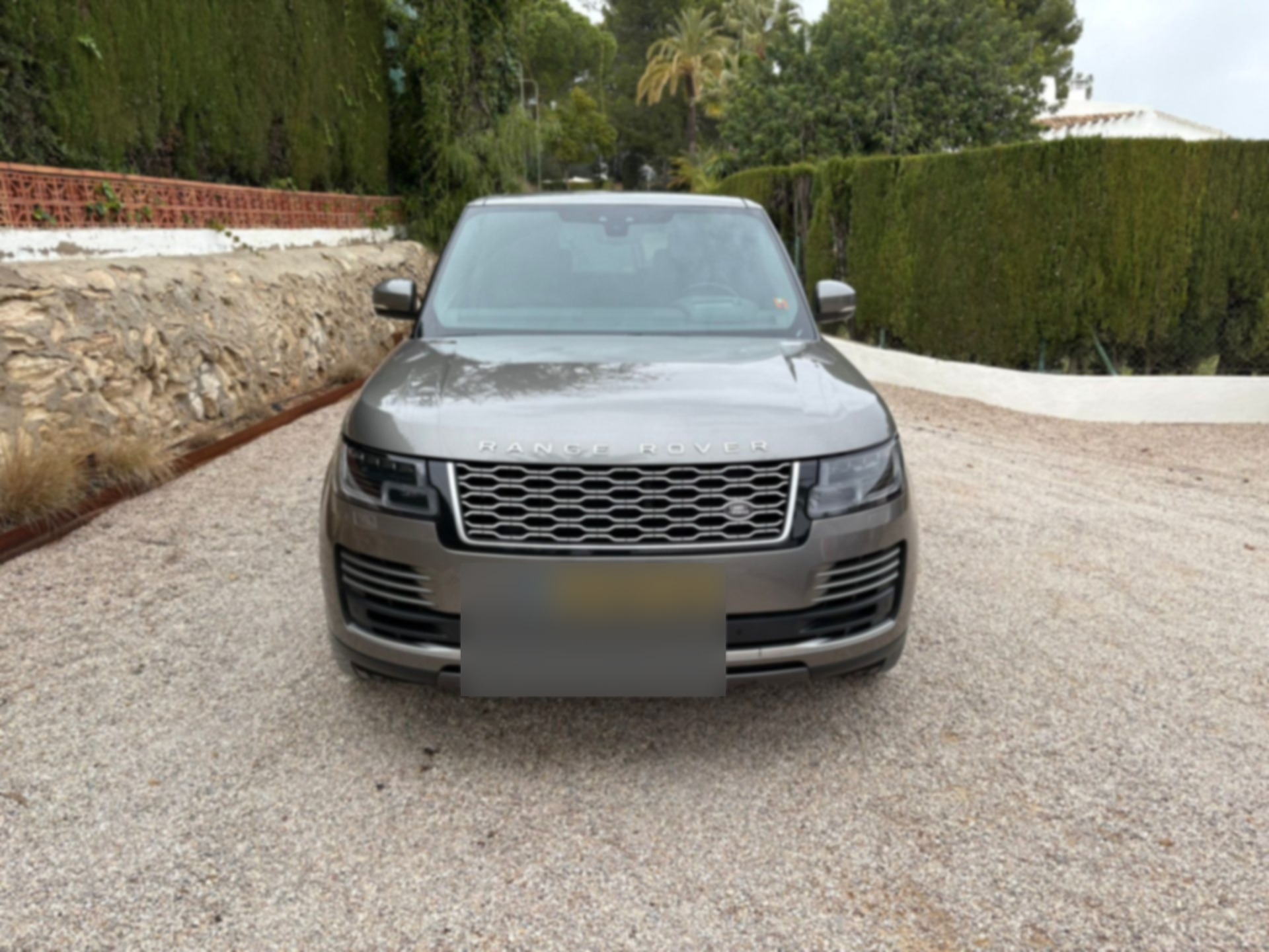 Range Rover geïmporteerd naar Costa Blanca